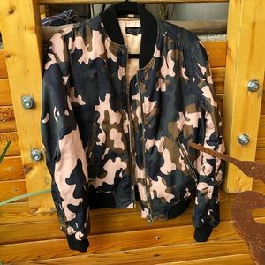 CAMO BOMBER JACKET!!